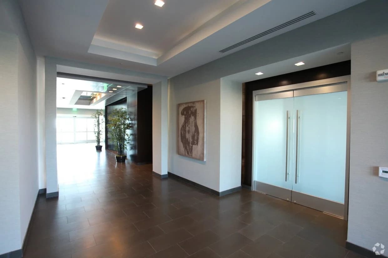 9075 W Diablo - Image 7